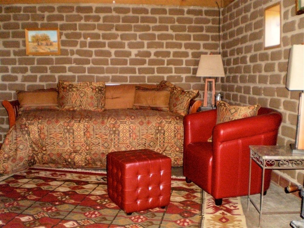 פרמינגטון Silver River Adobe Inn Bed And Breakfast מראה חיצוני תמונה
