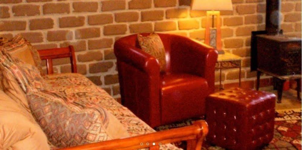 פרמינגטון Silver River Adobe Inn Bed And Breakfast מראה חיצוני תמונה